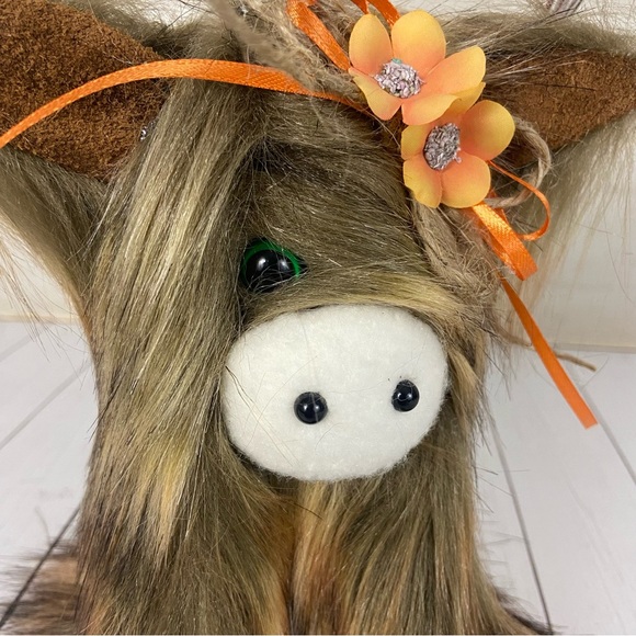 Highland Cow Coo Gnome Rust Brown Handmade Orange Flower Bow Farmhouse Decor - Picture 4 of 13
